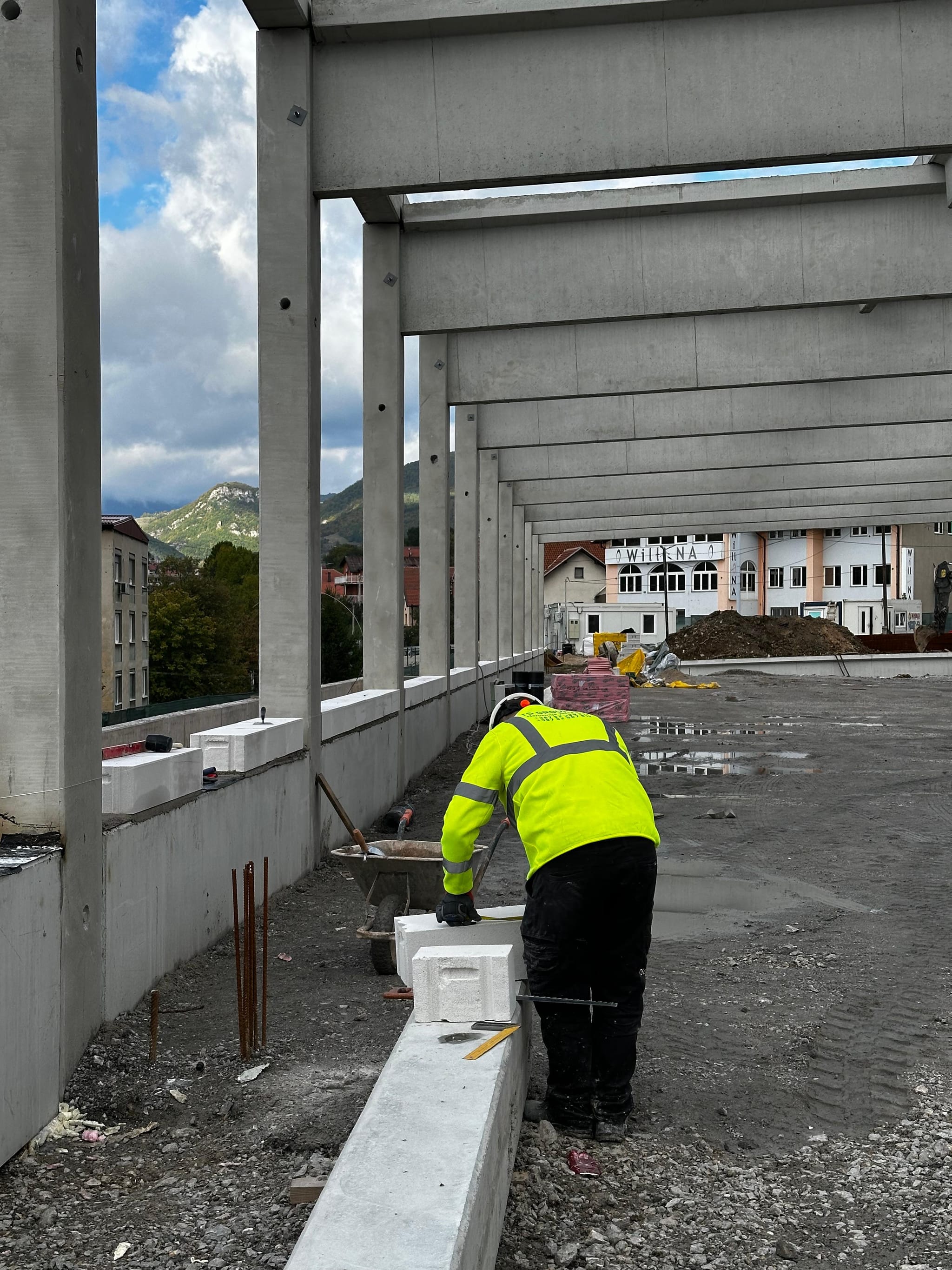 Poslovno-prodajni centar LIDL BH